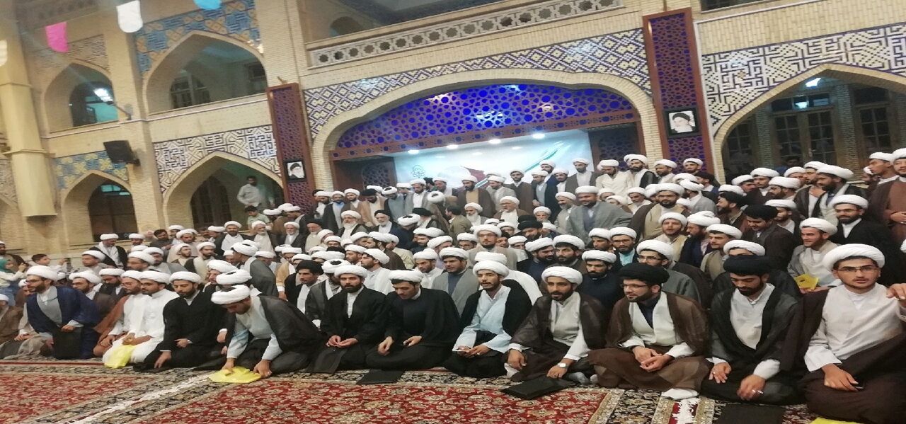 تجمع حوزویان مشهد در اعتراض به اقدامات تروریستی علیه شیعیان افغانستان