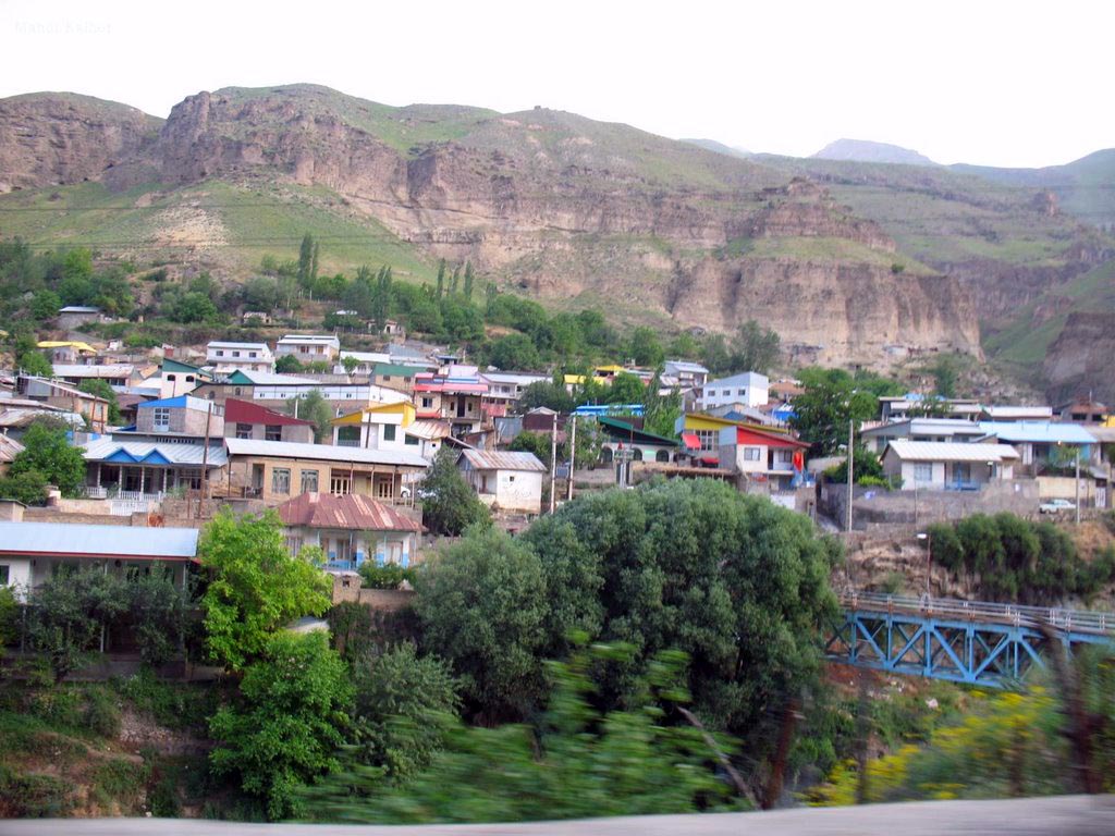 معرفی عجیب‌ترین روستاهای ایران