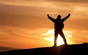 سحر خیز باش تا کامروا باشی...