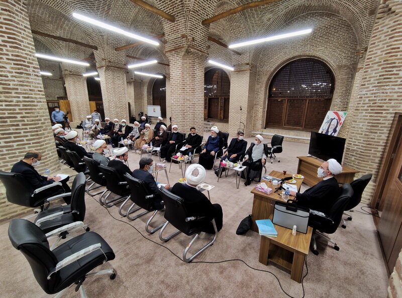 مدیر حوزه‌های علمیه کشور به قزوین سفر کرد