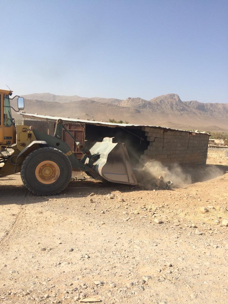 اجرای حکم خلع ید از اراضی متعلق به بنیاد مسکن اجرای حکم خلع ید از اراضی متعلق به بنیاد مسکن