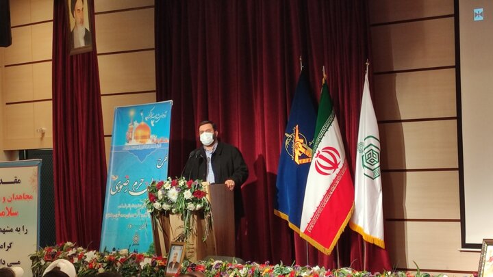 تکریم و تجلیل از کادر درمان و مبلغان جهادی در عرصه سلامت تکریم و تجلیل از کادر درمان و مبلغان جهادی در عرصه سلامت