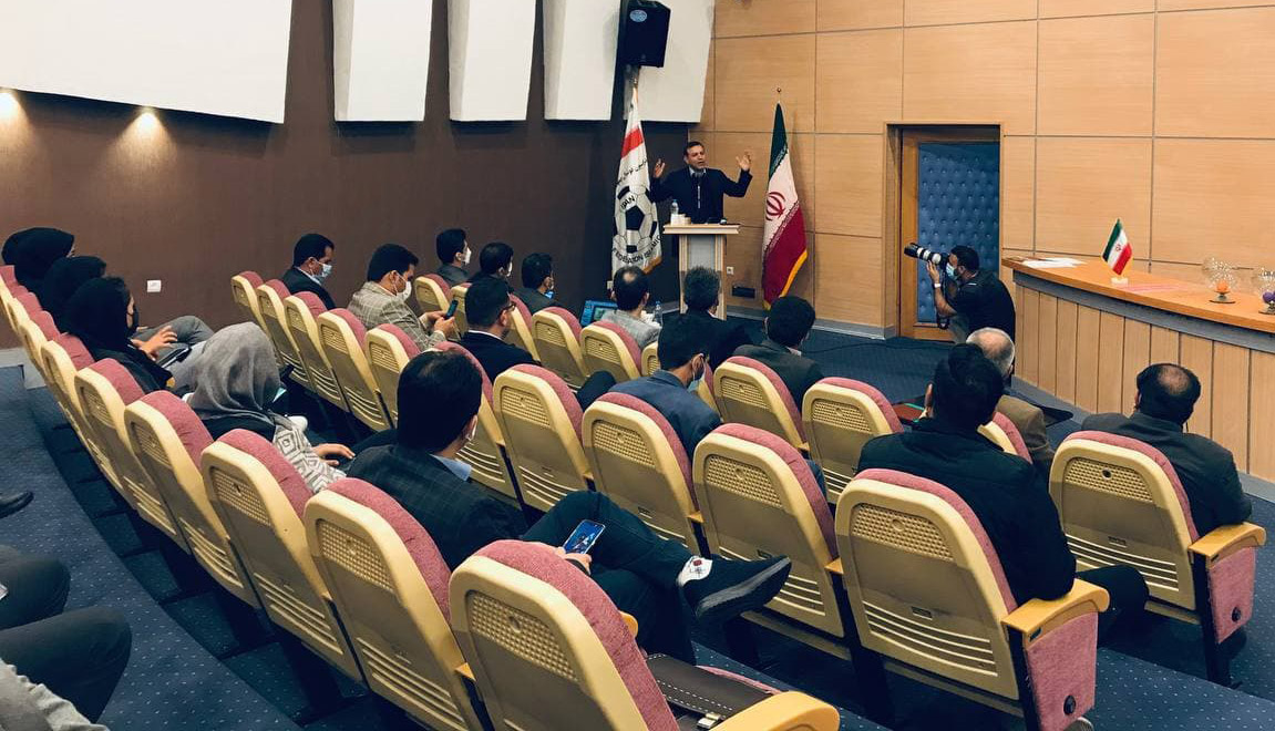 فوتبال بانوان
