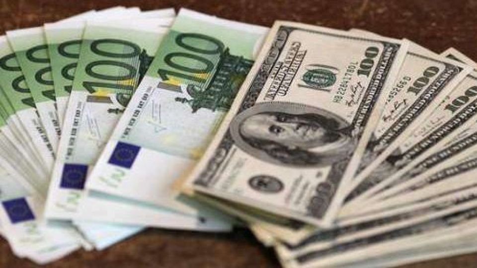 نرخ دلار در بازار متشکل ارزی کاهش یافت