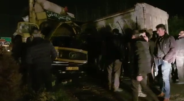 ۲ مصدوم براثر تصادف در جاده صومعه سرا