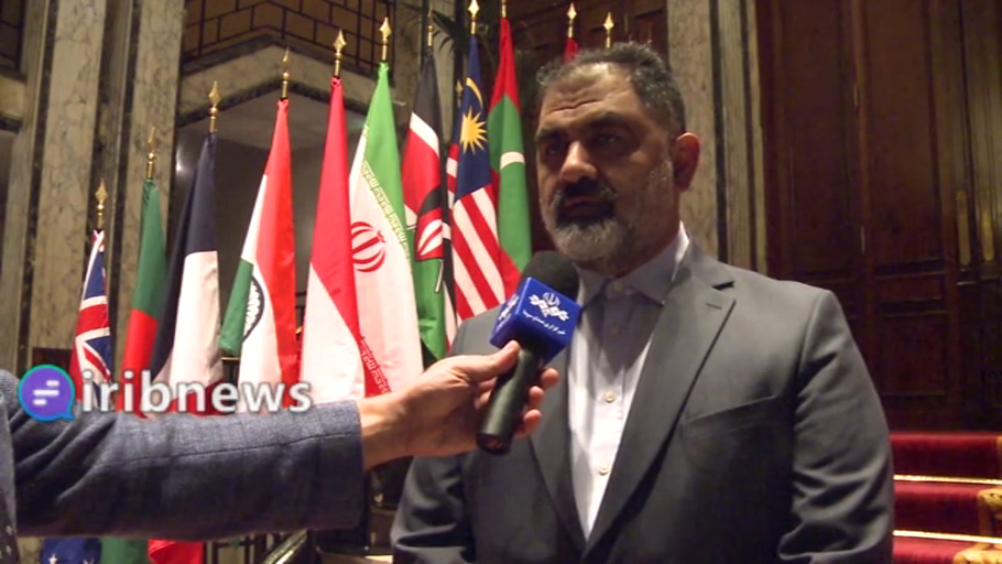 سفر فرمانده نیروی دریایی ارتش به فرانسه