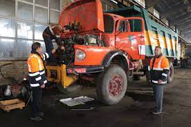 هزینه کرد ۲۱ میلیارد ریالی برای تعمیرات ماشین آلات راهداری