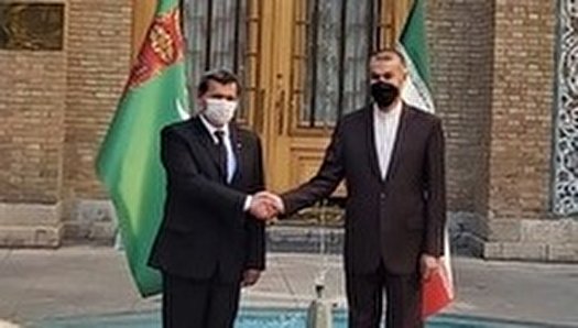توافق با ترکمنستان برای افزایش حداکثری تبادلات تجاری