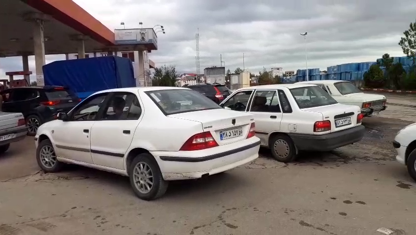 عادی شدن روند سوختگیری در جایگاه‌های بنزین گیلان