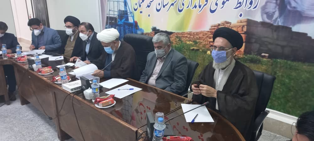 حضور معاون حقوقی قوه قضائیه درمسجدسلیمان +فیلم حضور معاون حقوقی قوه قضائیه درمسجدسلیمان +فیلم