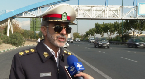 ضرورت کاهش ترافیک درون شهری با تغییر ساعات کاری