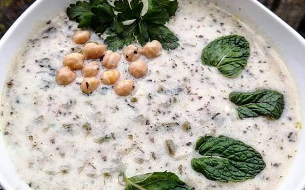 طرز تهیه آش دوغ اردبیلی