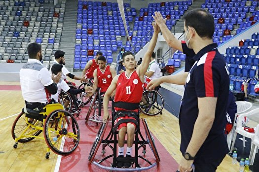 بسکتبال با ویلچر به دنبال قهرمانی بسکتبال با ویلچر به دنبال قهرمانی
