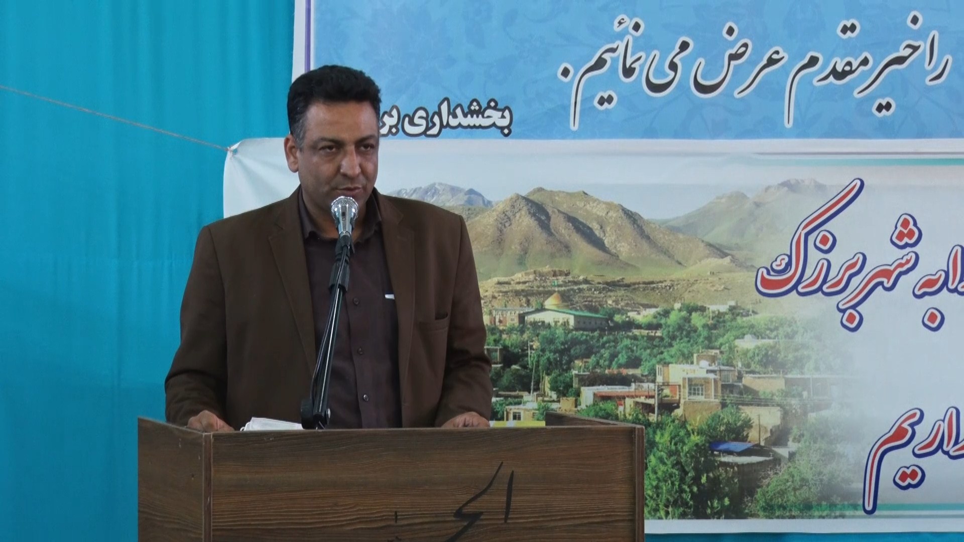 نیاز محور مواصلاتی دو بانده برزک - کاشان به هزار تن قیر