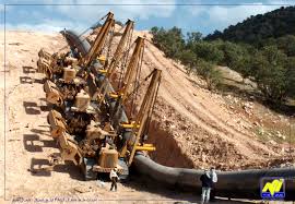 مشعلی روشن در ۷۰۰ کیلومتری دلگان و دلگانی ها بی بهره از آن مشعلی روشن در ۷۰۰ کیلومتری دلگان و دلگانی ها بی بهره از آن