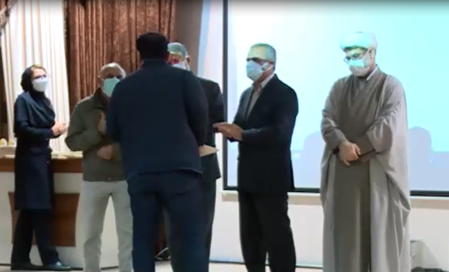 تجلیل از پژوهشگران و فناوران برتر دانشگاه رازی تجلیل از پژوهشگران و فناوران برتر دانشگاه رازی