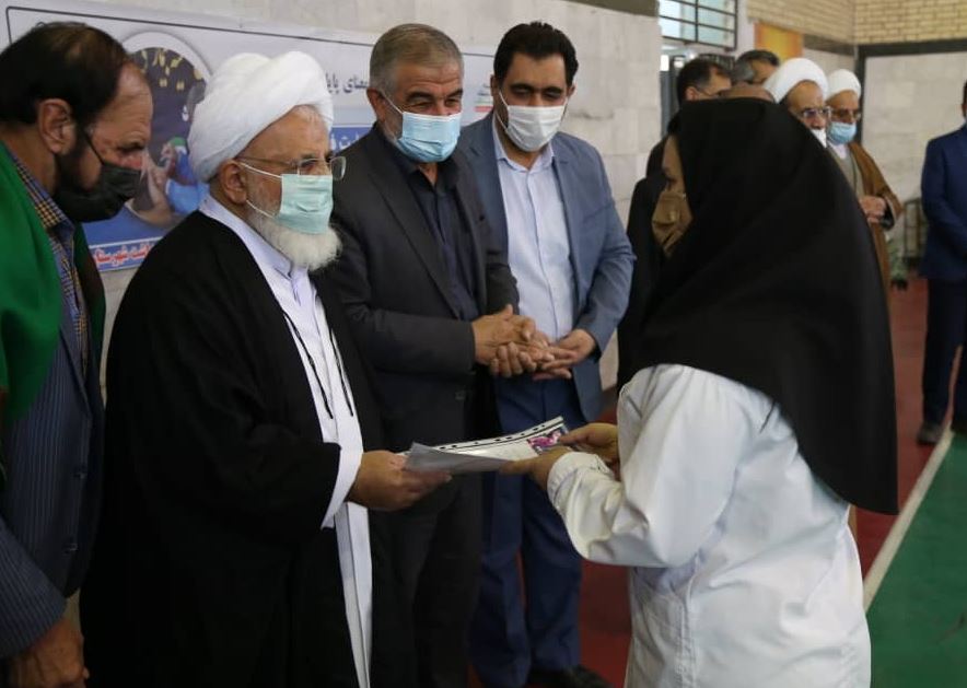 تجلیل نماینده ولی فقیه از پرستاران یزدی