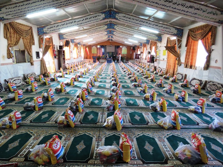 توزیع بیش از ۱۵۰ بسته معیشتی بین نیازمندان در درگز