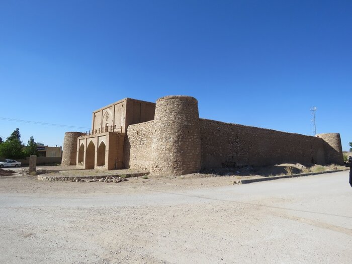 آب انبارهای فراوان در سرزمین سرایان