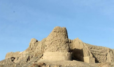 آشنایی با قلعه تاریخی کمیز