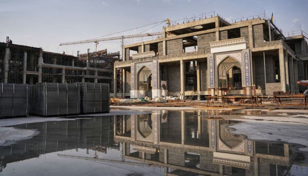 صحن حضرت زینب(س)به نازککاری رسید صحن حضرت زینب(س)به نازککاری رسید