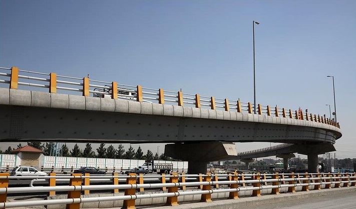 کاهش بار ترافیکی خودرو‌های سنگین در تهران با افتتاح ۲ طرح عمرانی