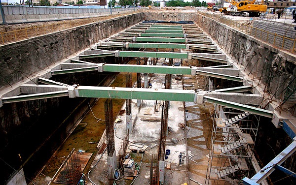 مترو اهواز در حسرت ایستگاه پایانی / روایت یک طرح فرسایشی مترو اهواز در حسرت ایستگاه پایانی / روایت یک طرح فرسایشی