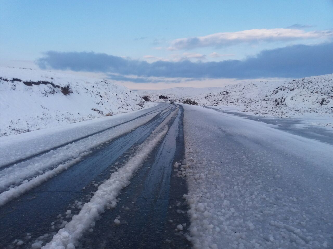بازگشایی راههای روستایی در بخش باروق بازگشایی راههای روستایی در بخش باروق