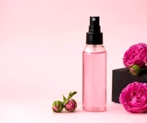 چگونه اسپری خوشبو کننده هوا بسازیم؟