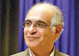 هوشنگ مرادی کرمانی در یلدای «رادیو صبا» هوشنگ مرادی کرمانی در یلدای «رادیو صبا»