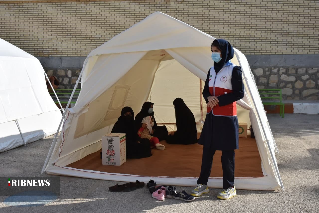 رزمایش زلزله در مدرسه‌های استان بوشهر