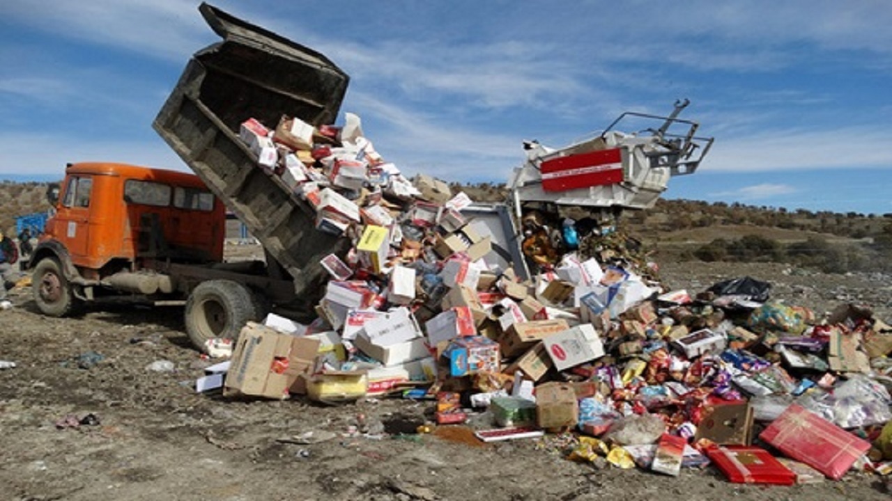 موادغذایی فاسد در دزفول معدوم شدند