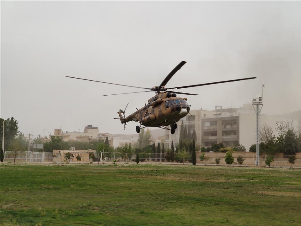 بالگرد اورژانس شیراز ناجی کوهنورد مصدوم در روستای کمارج بالگرد اورژانس شیراز ناجی کوهنورد مصدوم در روستای کمارج