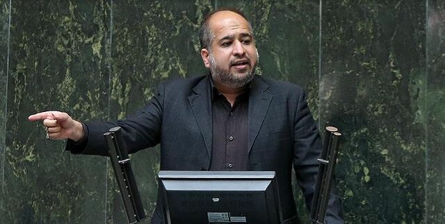 بزرگترین چالش نظام سلامت؛ دسترسی ناکافی مردم به خدمات پزشکی بزرگترین چالش نظام سلامت؛ دسترسی ناکافی مردم به خدمات پزشکی