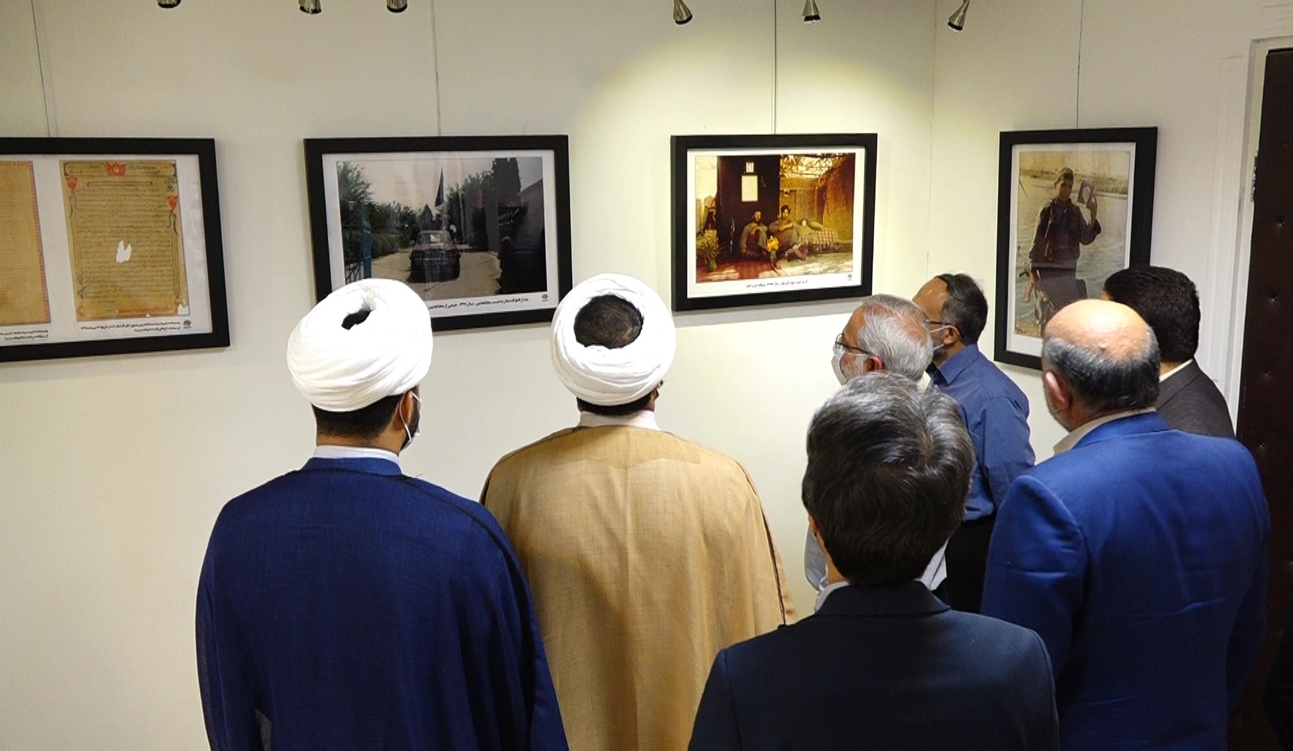 افتتاح نمایشگاه عکس از قندهار تا شرهانی