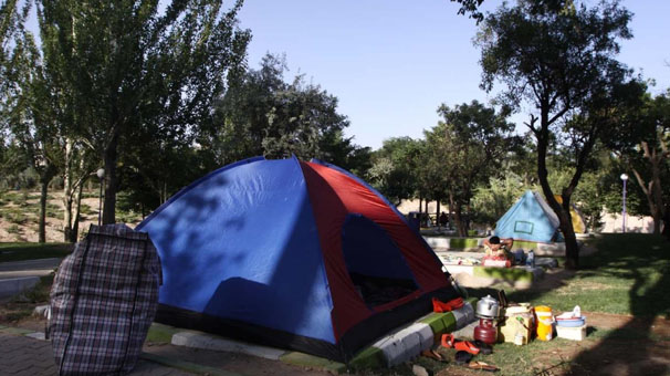 جمع‌آوری ۵۸ چادر مسافرتی در شهر اصفهان