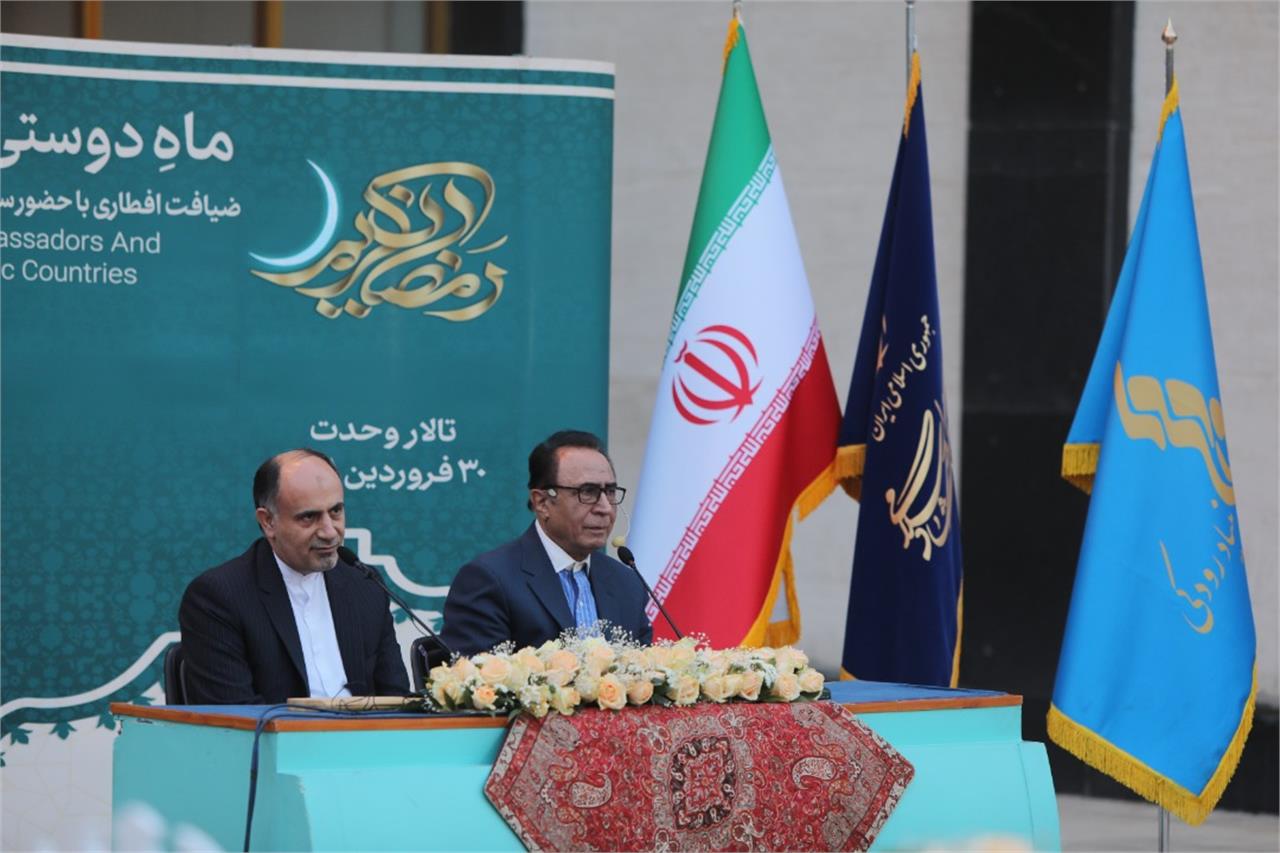 بنیاد رودکی میزبان سفرا و رایزنهای فرهنگی کشورهای اسلامی شد بنیاد رودکی میزبان سفرا و رایزنهای فرهنگی کشورهای اسلامی شد