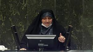 پلیس از شماره گذاری خودرو‌های غیر استاندارد وارداتی خودداری کند