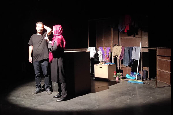 پایان بیست وهفتمین جشنواره تئاتر منطقه‌ای فجر در کرمانشاه