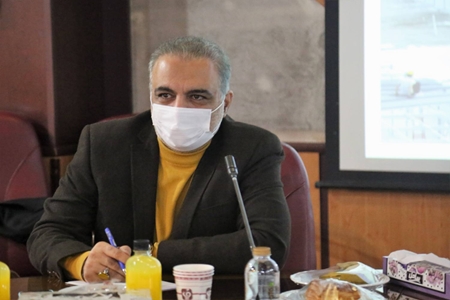 در مجامع و فضا‌های سربسته حتما از ماسک استفاده کنید