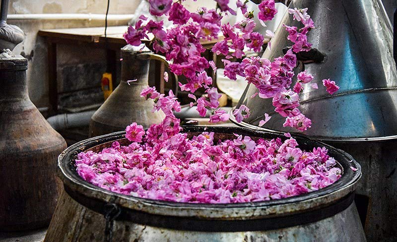 شهر عمارت‌های تاریخی ایران کجاست؟