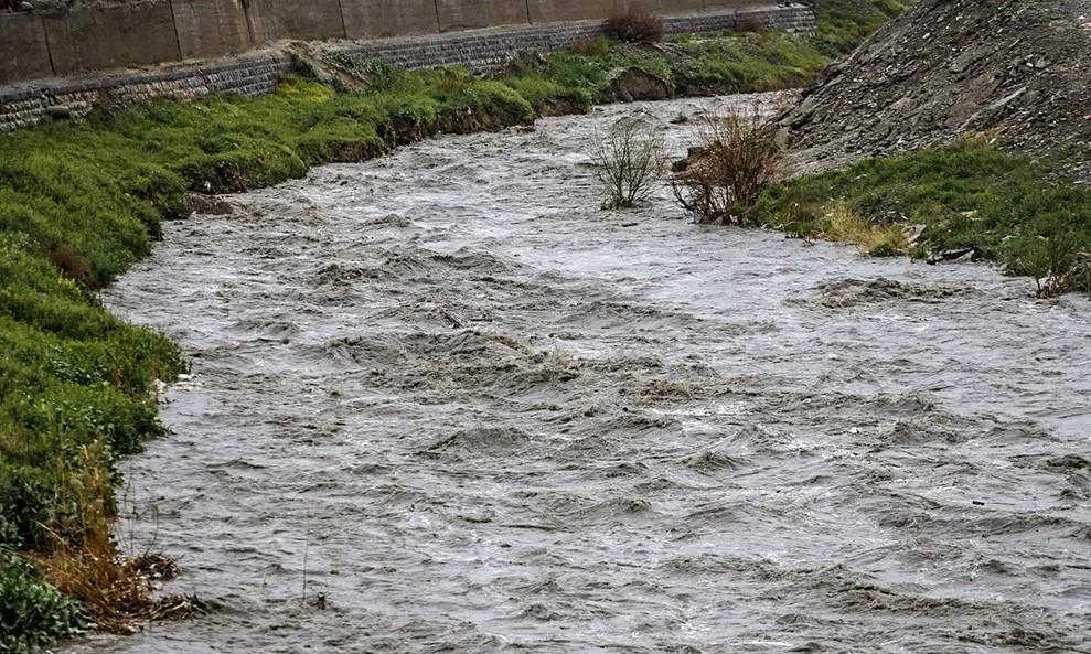 رفع تصرف ۴ هزار متر مربع از بستر رودخانه مجن در استان سمنان
