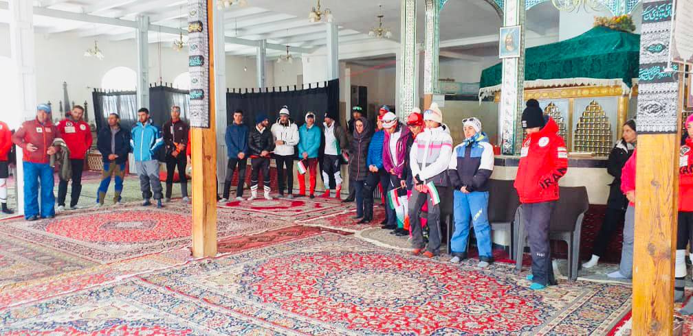 تجدید بیعت ملی پوشان اسکی و کادر فنی با شهید حاج قاسم سلیمانی تجدید بیعت ملی پوشان اسکی و کادر فنی با شهید حاج قاسم سلیمانی