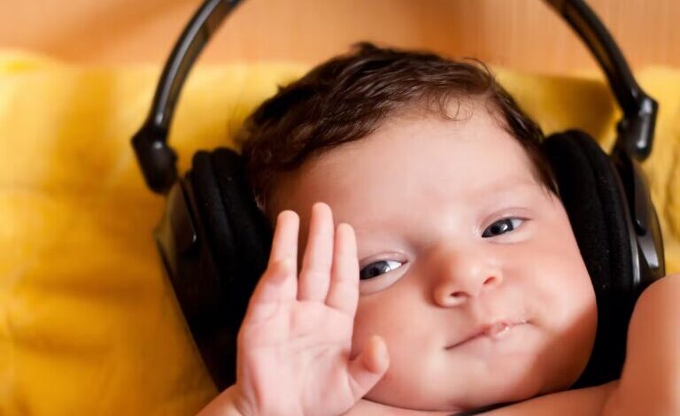 موسیقی شاد نوزادان را آرام می کند