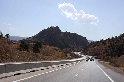 اجرای روکش آسفالت و ساخت باند سبقت در محور ایذه-دزپارت اجرای روکش آسفالت و ساخت باند سبقت در محور ایذه-دزپارت