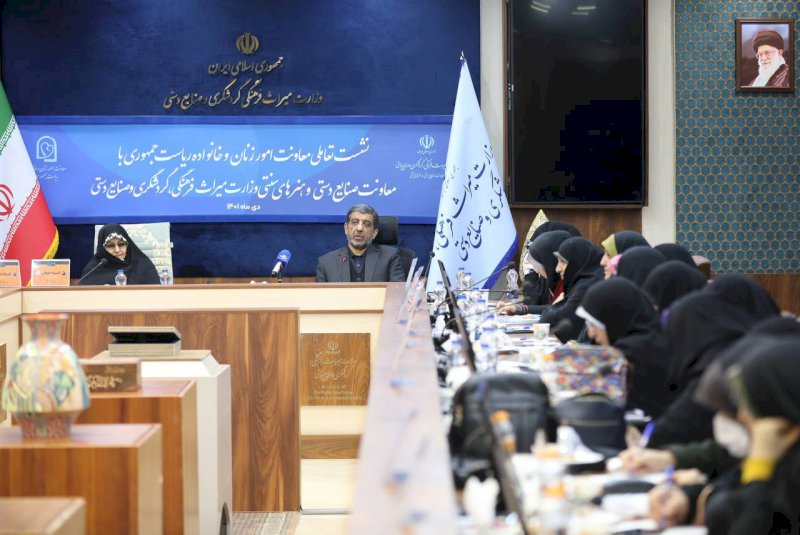 انقلاب اسلامی، زمینه ساز پیشرفت زنان در کشور انقلاب اسلامی، زمینه ساز پیشرفت زنان در کشور