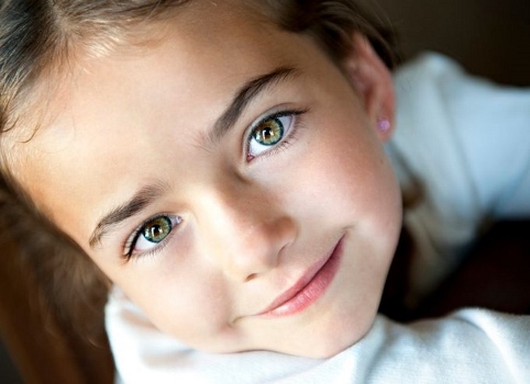 رنگ چشم افراد تحت تاثیر کدهای ژنتیکی