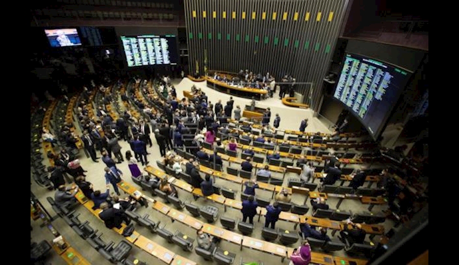 حمله طرفداران بولسونارو به کنگره برزیل حمله طرفداران بولسونارو به کنگره برزیل