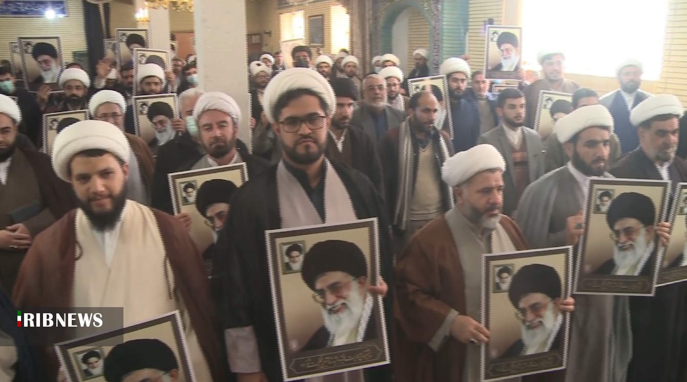 تجمع اعتراضی طلاب و حوزوی ها علیه هتاکان به ساحت مرجعیت تجمع اعتراضی طلاب و حوزوی ها علیه هتاکان به ساحت مرجعیت