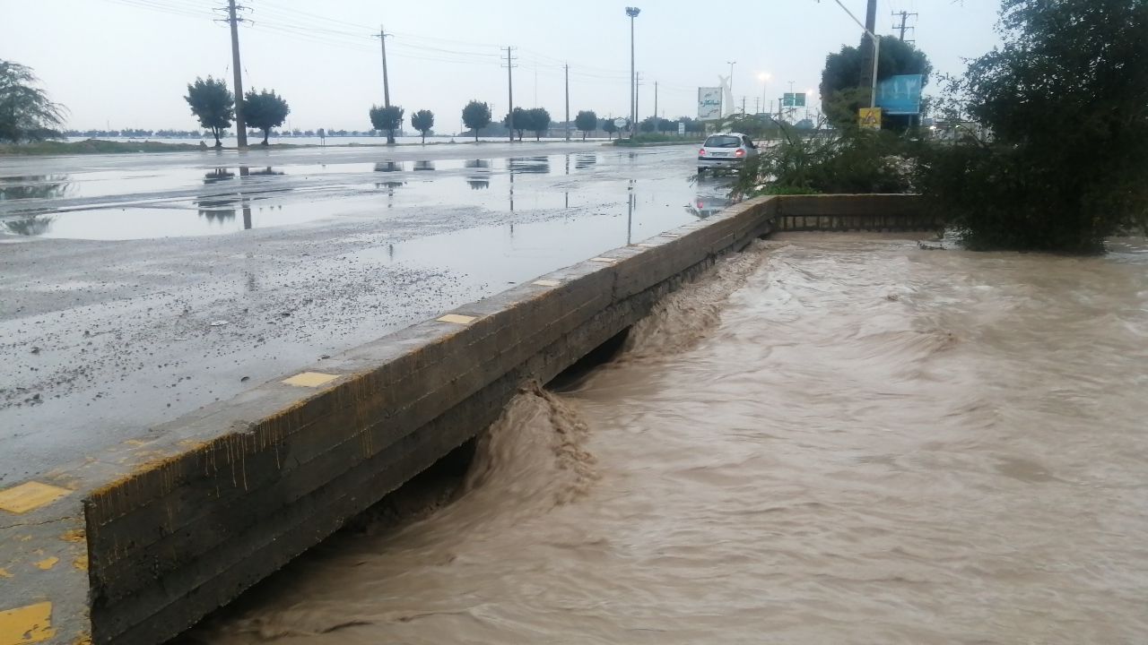 بارش ۹۴ میلیمتری باران در گناوه